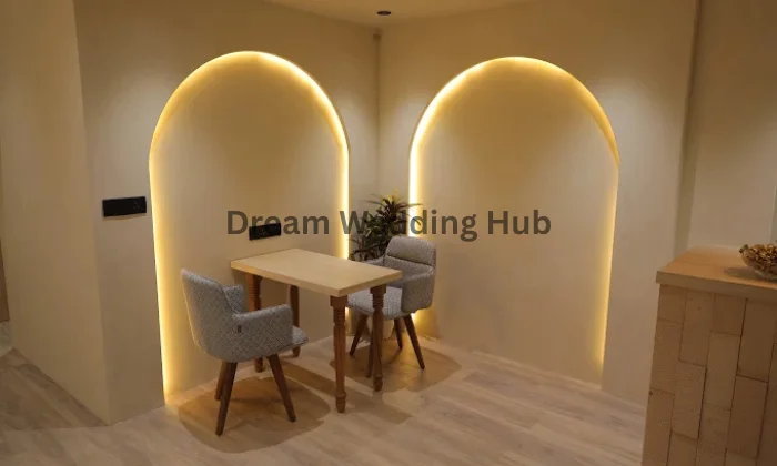 Helloo March Makeup Studio